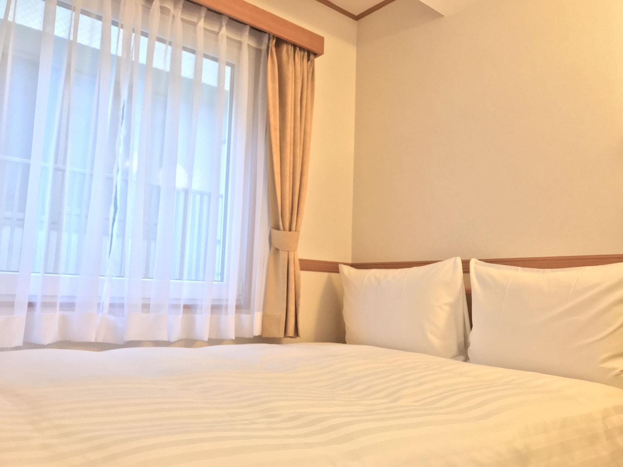Toyoko Inn Yokohama Tsurumi Eki Higashi Guchi Luaran gambar