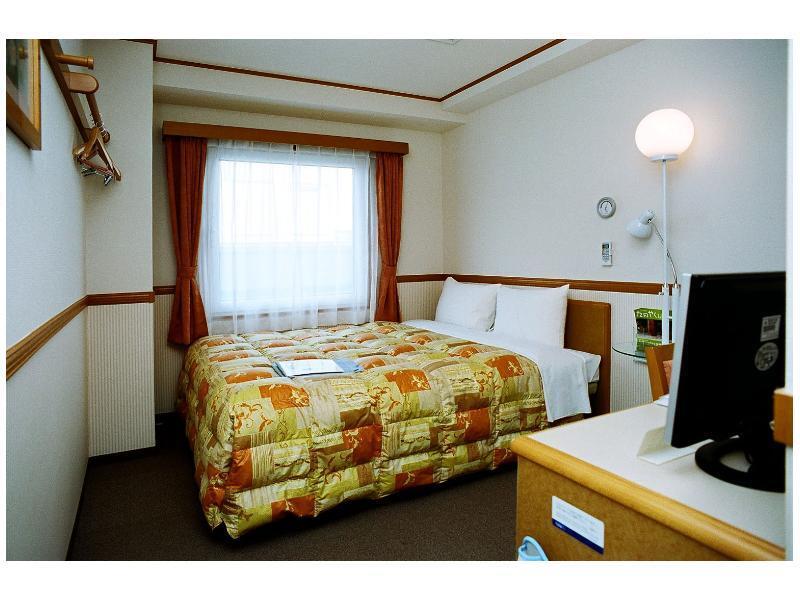 Toyoko Inn Yokohama Tsurumi Eki Higashi Guchi Luaran gambar